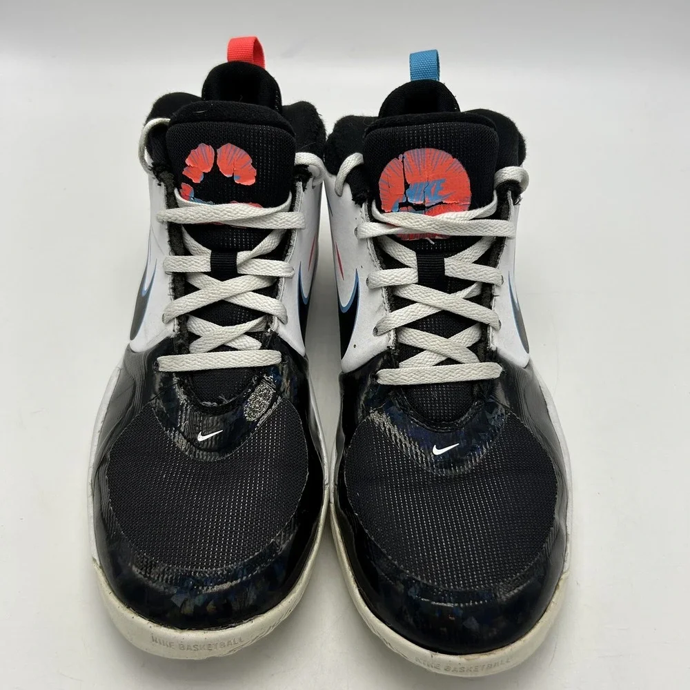 Nike Sneakers Boys 5 Y Team Hustle Basketball Shoes Black White Multi CV8970-001